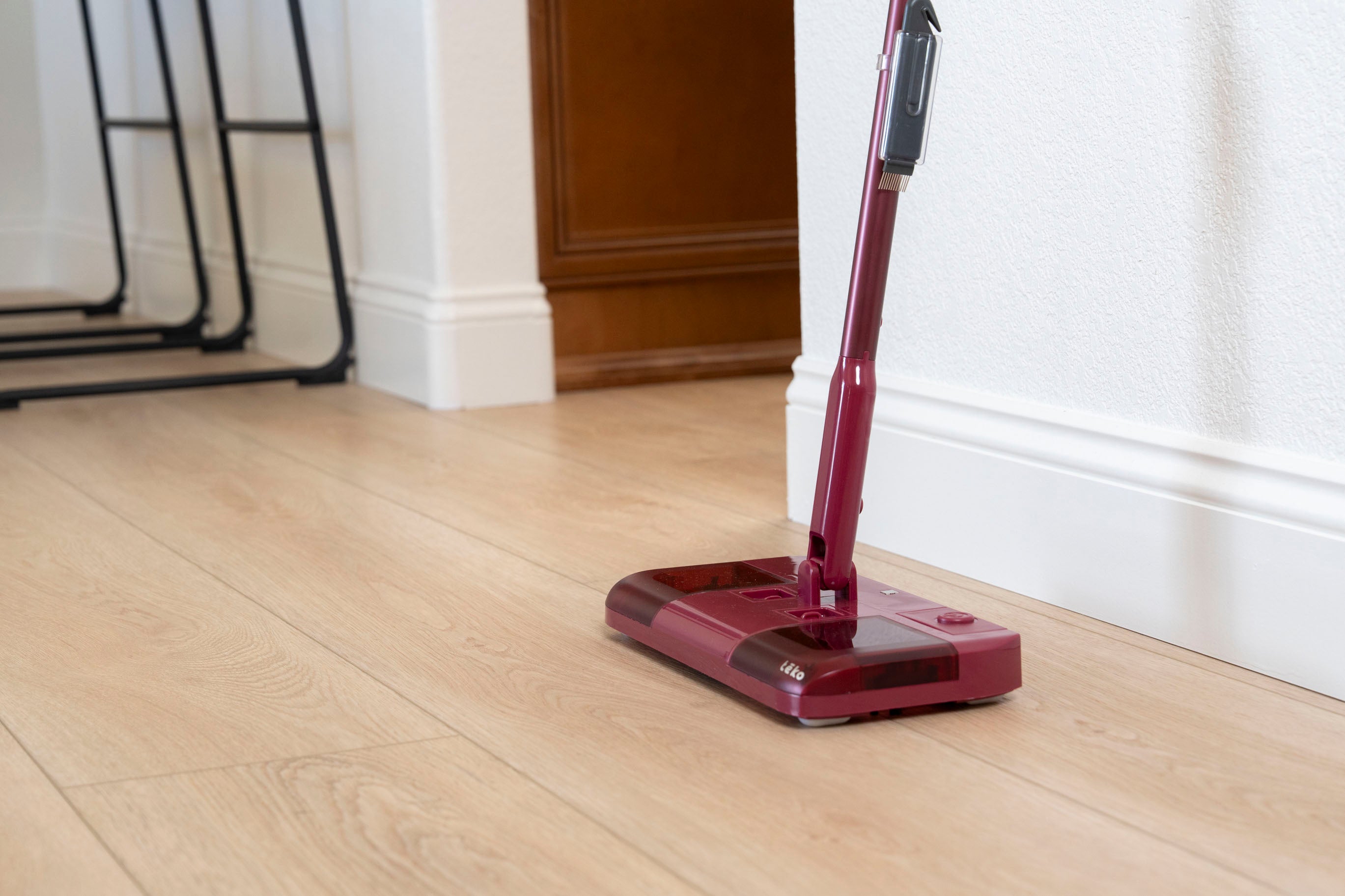 Multi-Surface Cordless Floor Sweeper 2.0